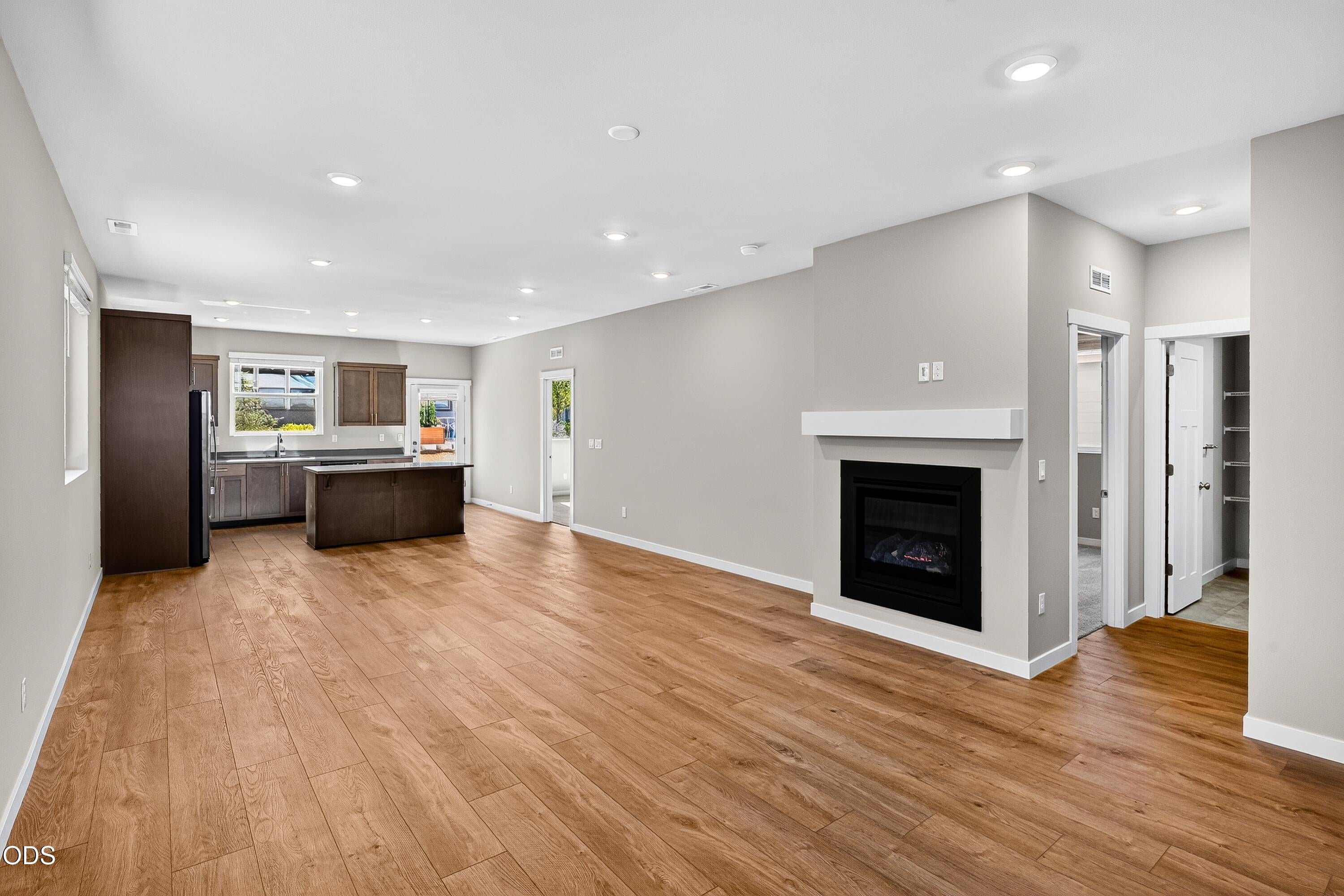 2642 NW 26th LP North