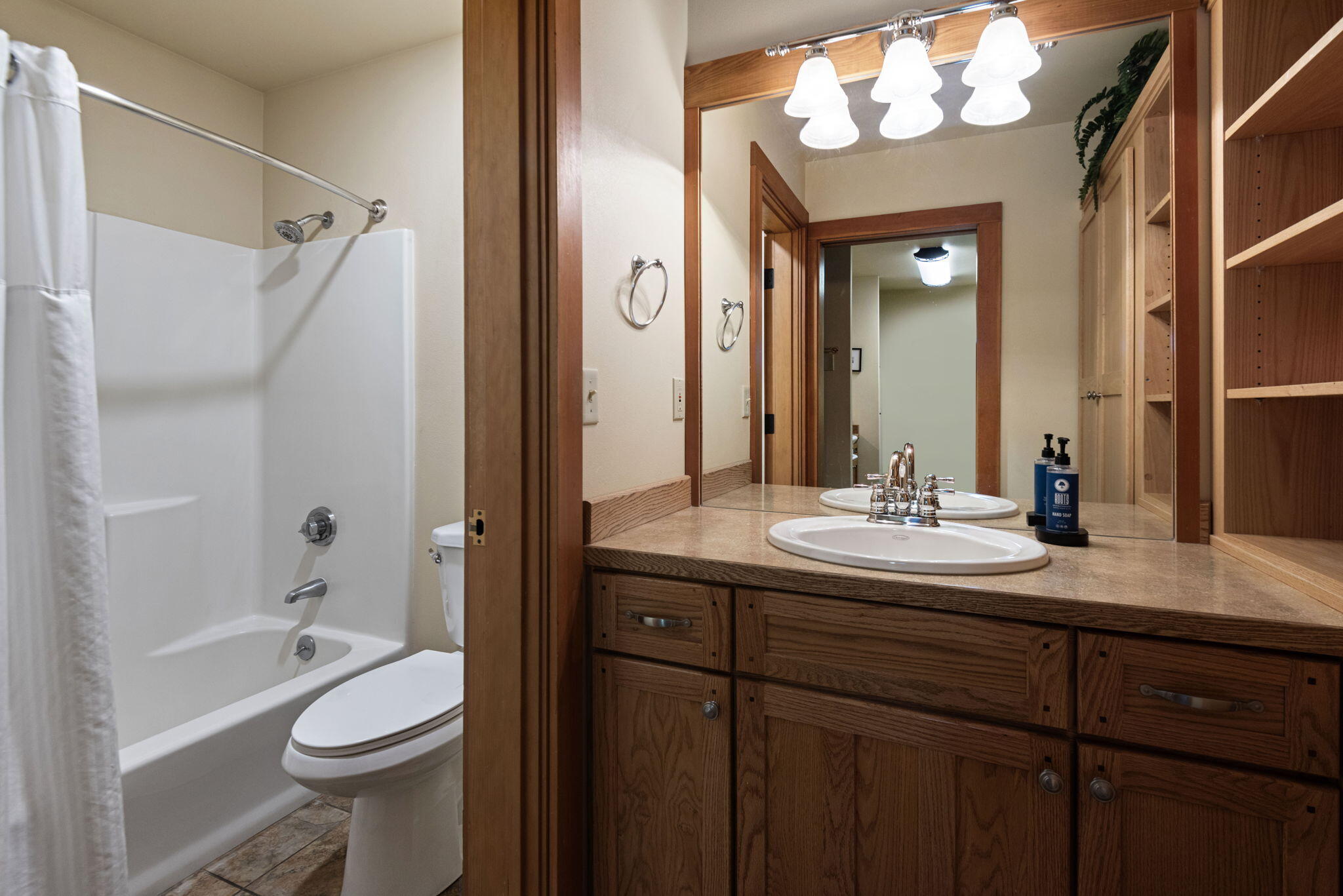 Inn Of The 7th - Residential