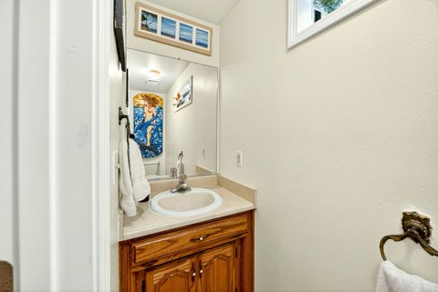 Tiny photo for 1082 La Loma Drive, Medford, OR 97504 (MLS # 220219831)