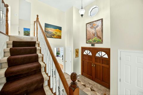 Tiny photo for 1082 La Loma Drive, Medford, OR 97504 (MLS # 220219831)