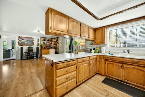 Tiny photo for 1082 La Loma Drive, Medford, OR 97504 (MLS # 220219831)