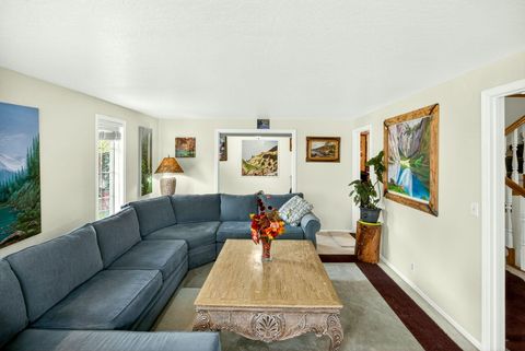 Tiny photo for 1082 La Loma Drive, Medford, OR 97504 (MLS # 220219831)