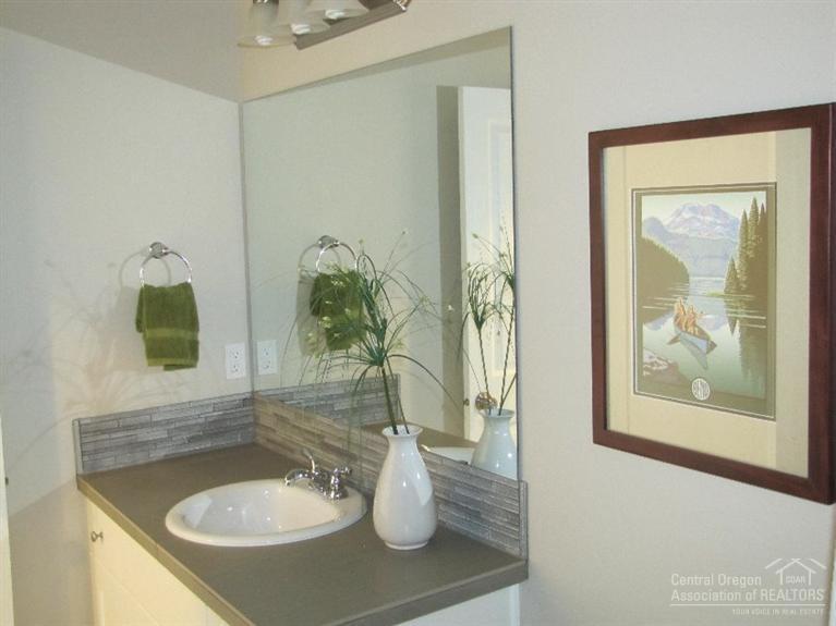 Reed Pointe - Residential