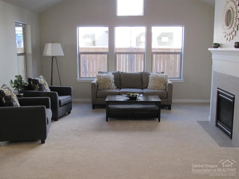 Reed Pointe - Residential