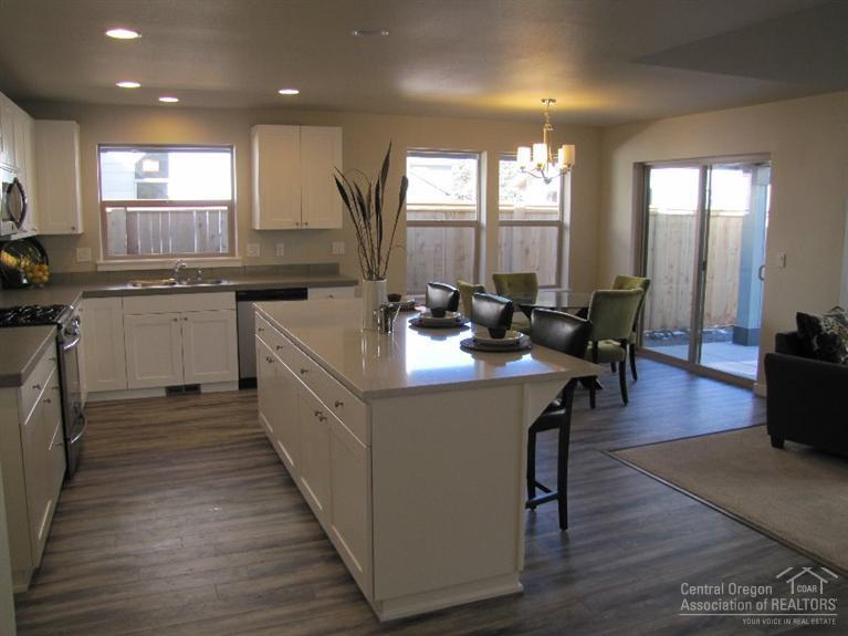 Reed Pointe - Residential