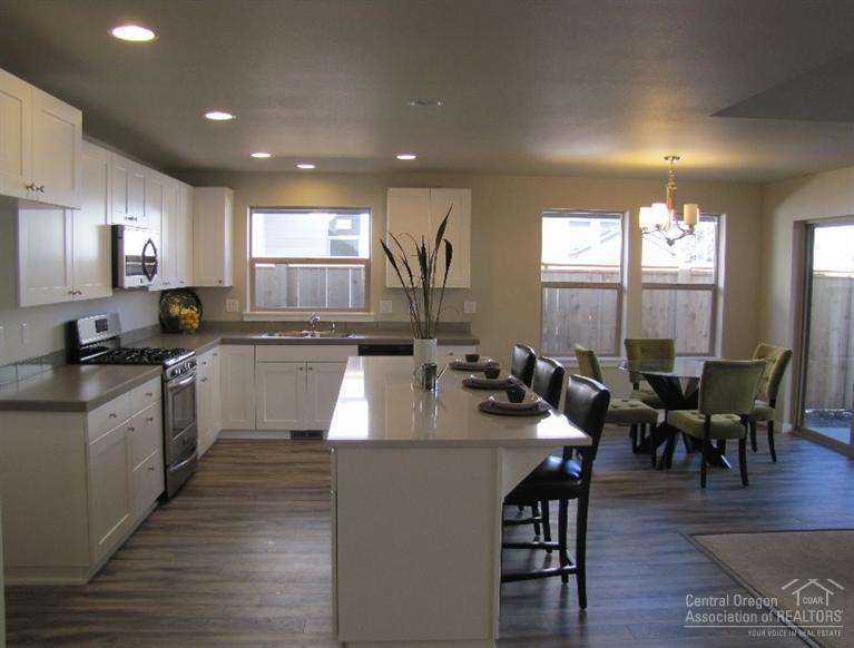 Reed Pointe - Residential