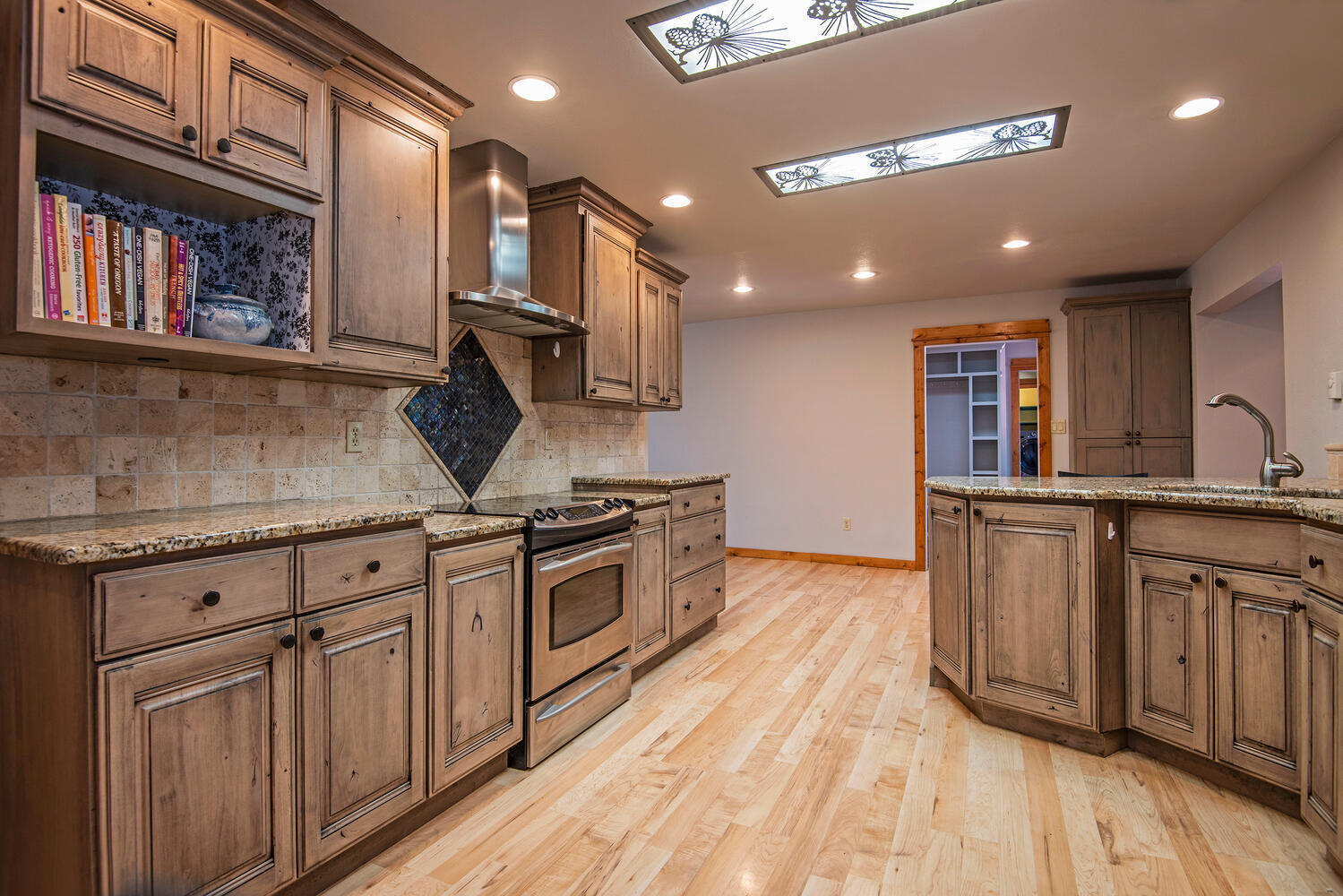 Panoramic View Est - Residential