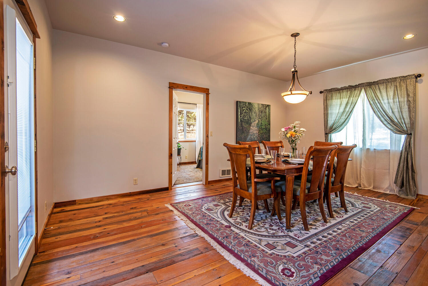 Panoramic View Est - Residential