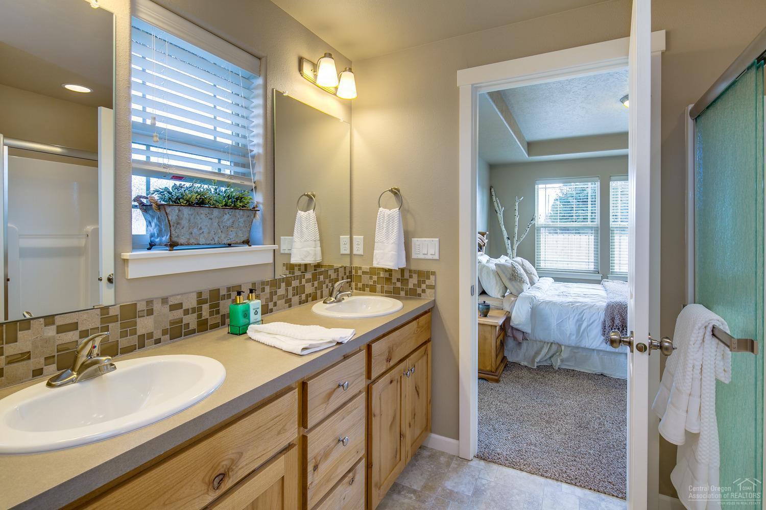 Fieldstone Crossing - Residential