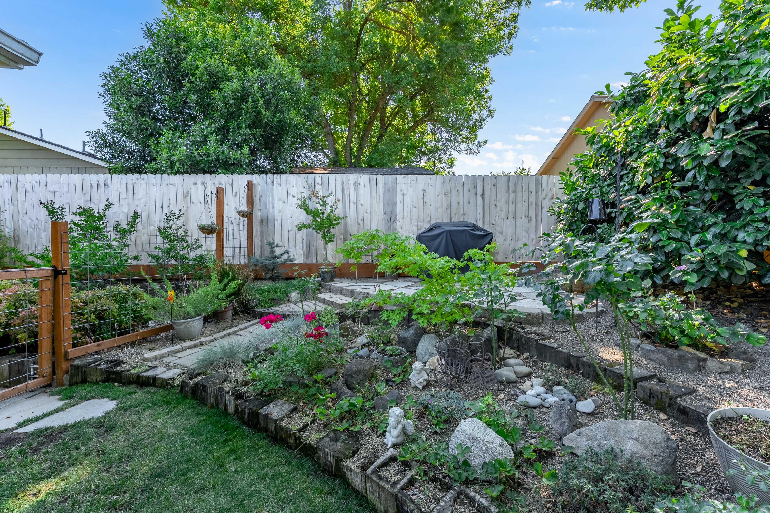 Brookdale Estates Unit No 1 - Residential