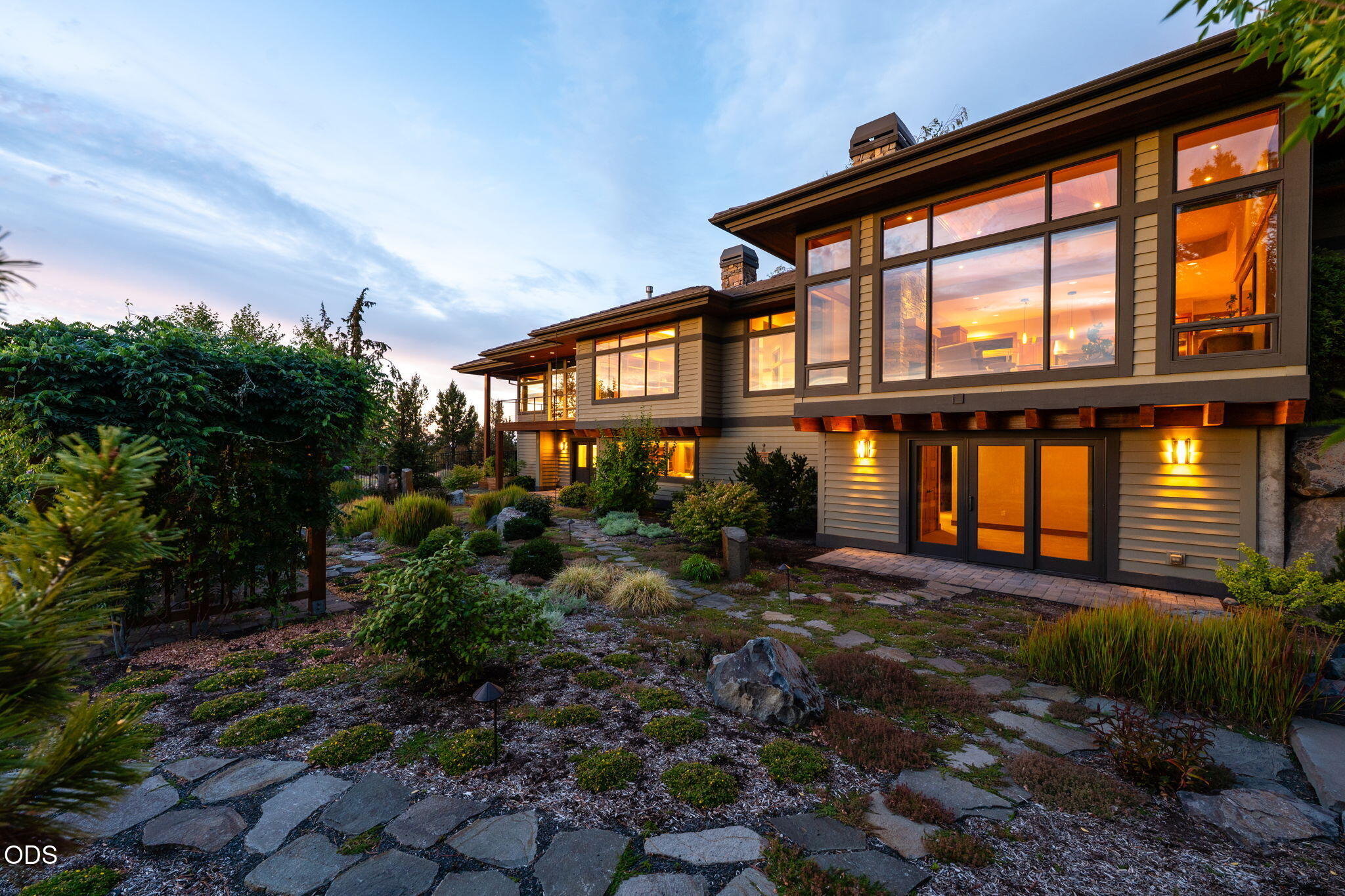 8843 SW Pokegama Drive
