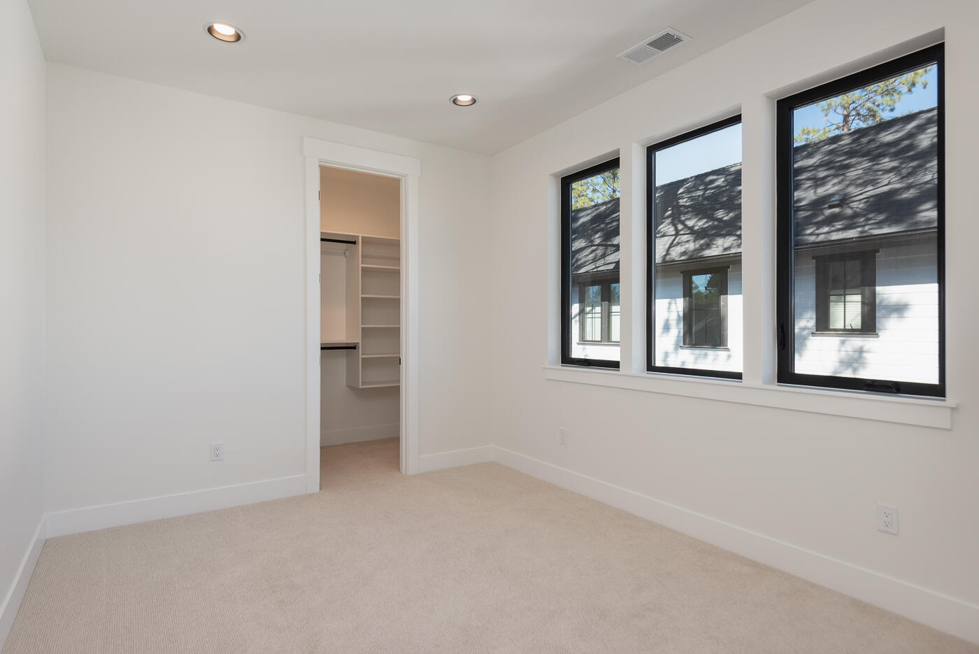 Discovery West Phase 6 & 7 - Residential