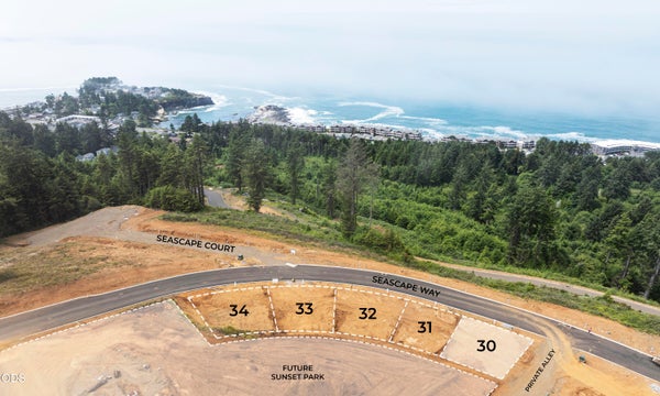 ADDRESS PRIVATE, DEPOE BAY, OR  - Image dff2a94657e82b6f65321f428c3bc705/2839449715