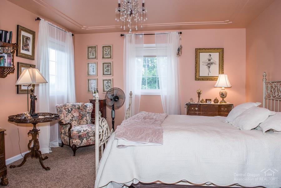 Skyline Ridge - Residential