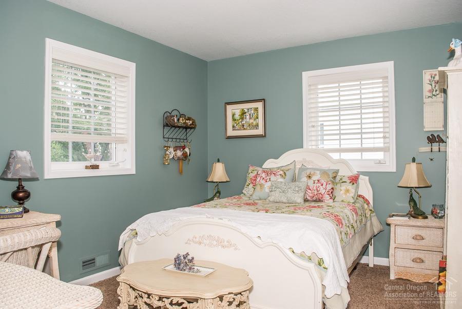 Skyline Ridge - Residential