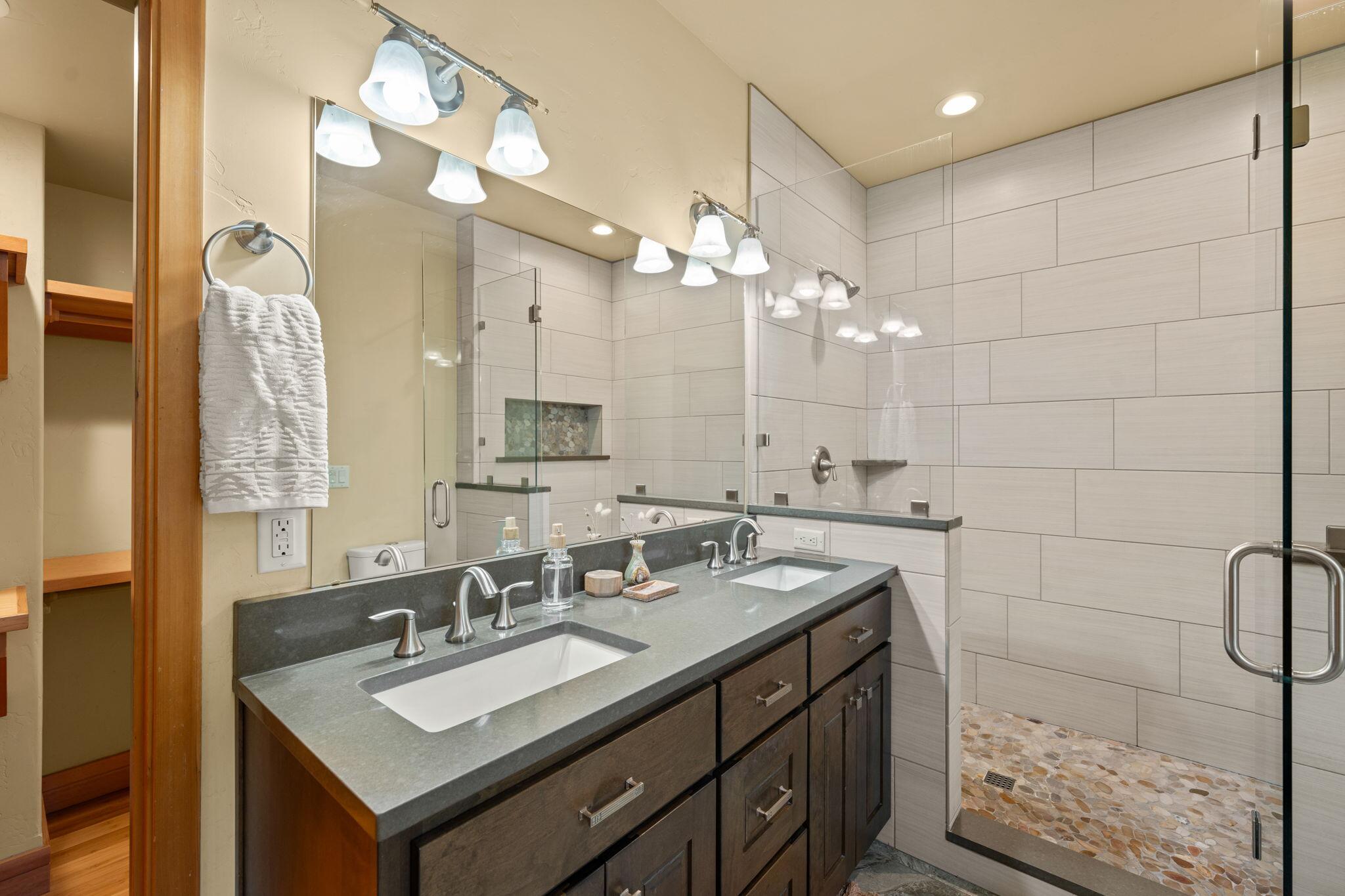 Knoll Heights - Residential