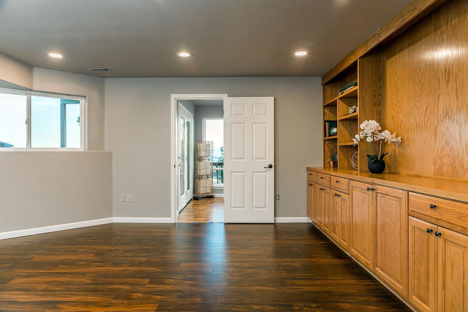 Beverly Heights - Residential