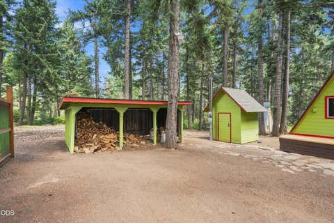 Tiny photo for 22837 Elm Street, Klamath Falls, OR 97601 (MLS # 220225928)