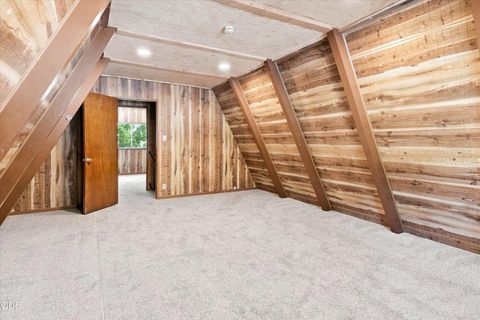 Tiny photo for 22837 Elm Street, Klamath Falls, OR 97601 (MLS # 220225928)