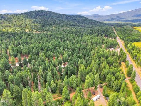 Tiny photo for 22837 Elm Street, Klamath Falls, OR 97601 (MLS # 220225928)