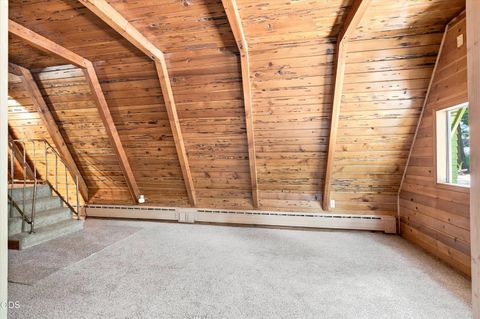 Tiny photo for 22837 Elm Street, Klamath Falls, OR 97601 (MLS # 220225928)