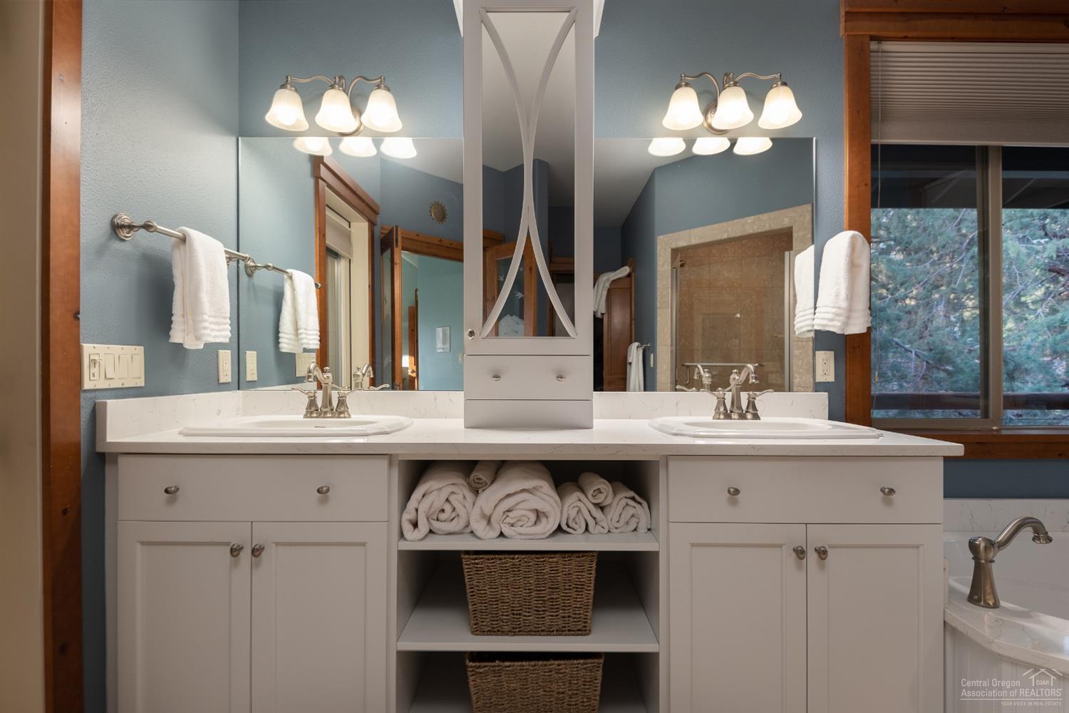 Awbrey Glen - Residential