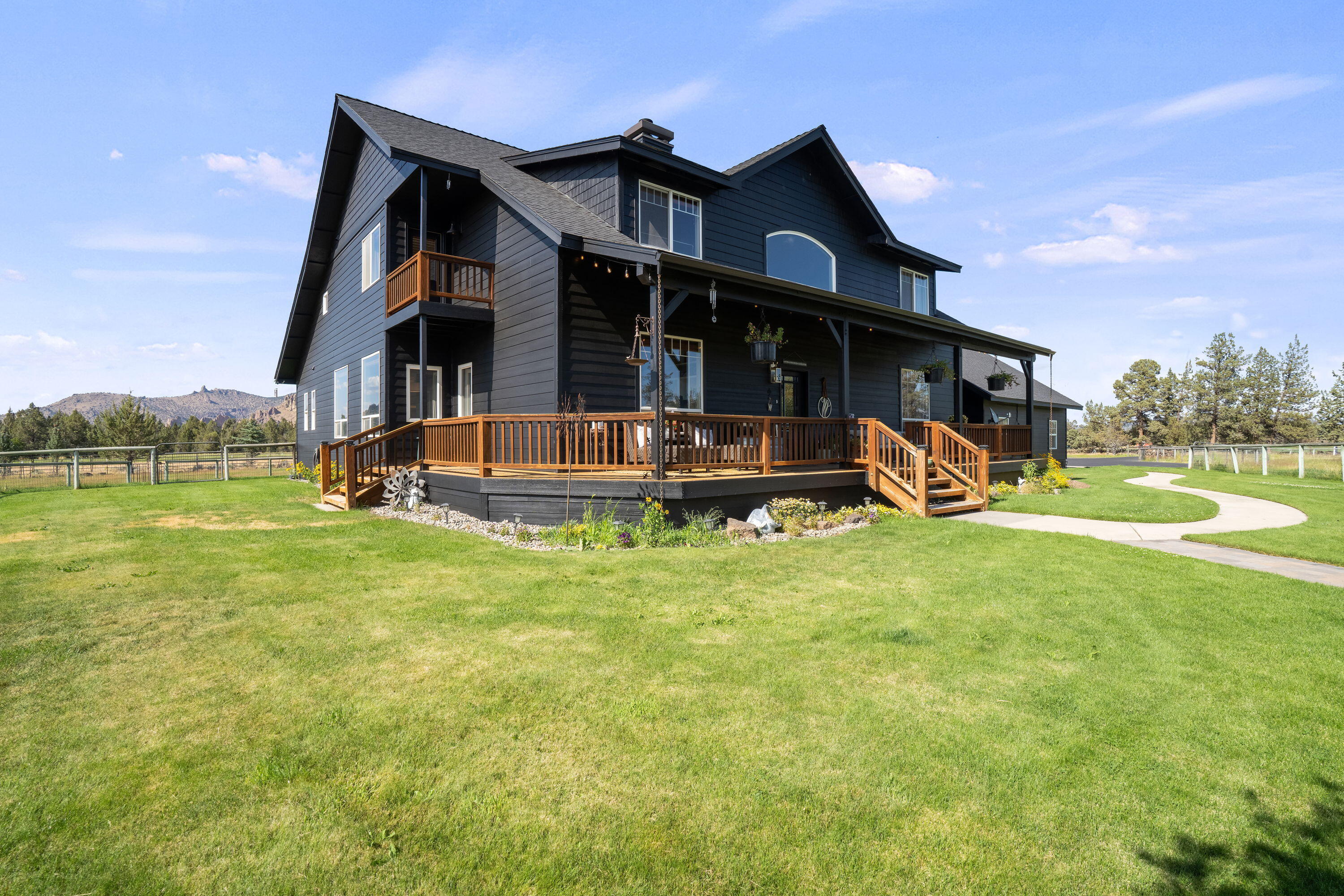 8295 NE 33rd Street
