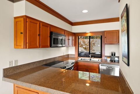 Tiny photo for 13400 Foxtail #83, Black Butte Ranch, OR 97759 (MLS # 220211697)