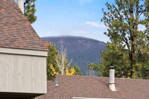 Tiny photo for 13400 Foxtail #83, Black Butte Ranch, OR 97759 (MLS # 220211697)