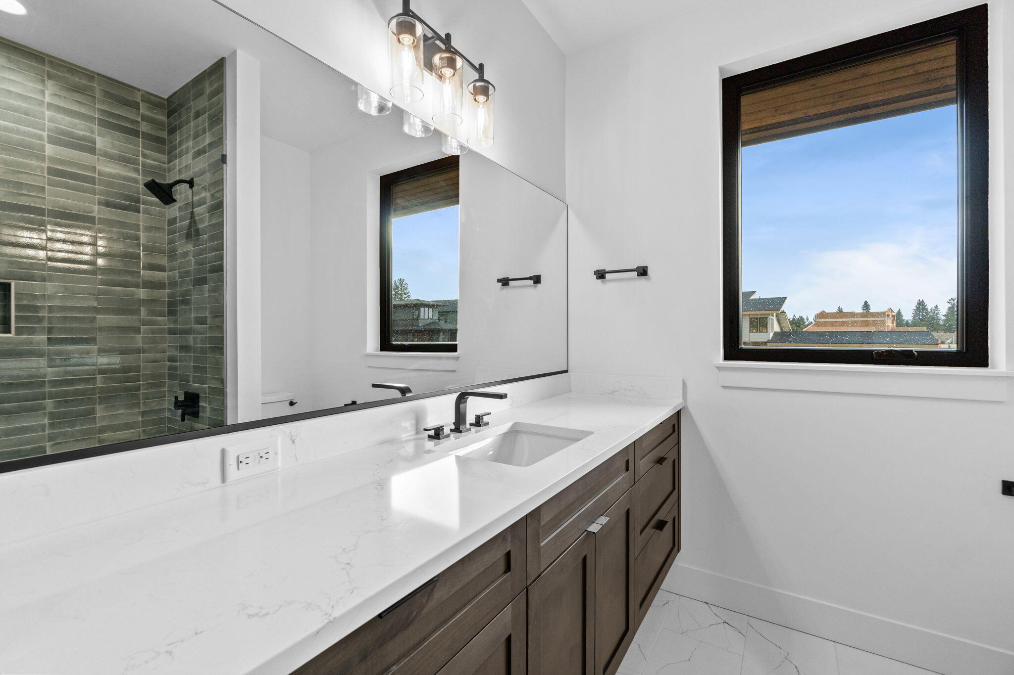 Discovery West Phase 4 - Residential