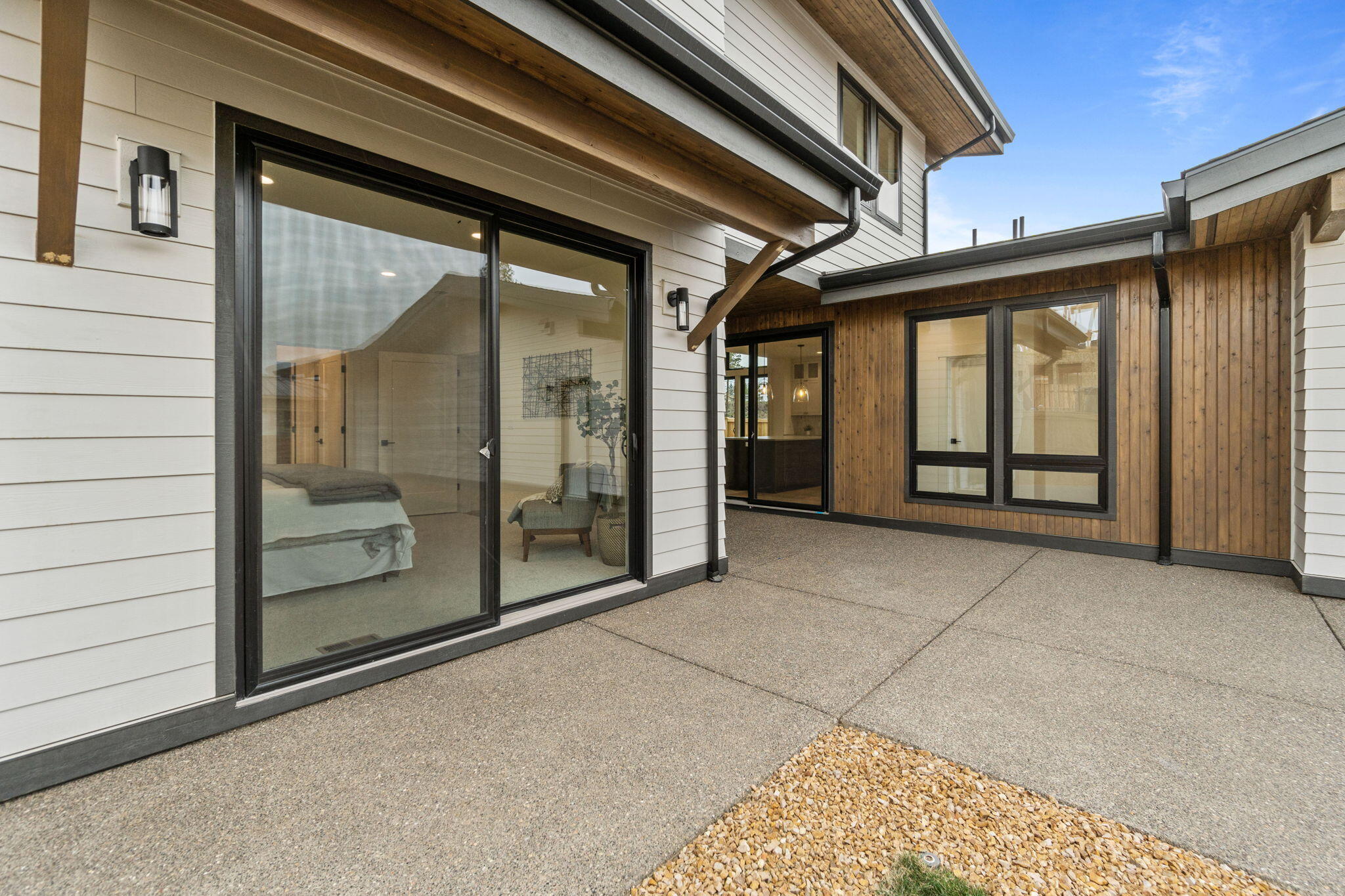 Discovery West Phase 4 - Residential