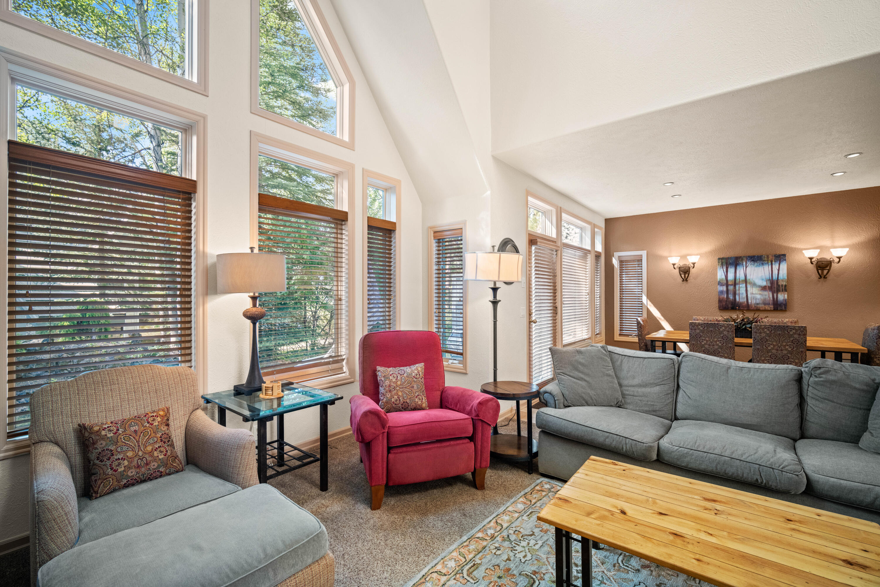 StoneTH - Residential