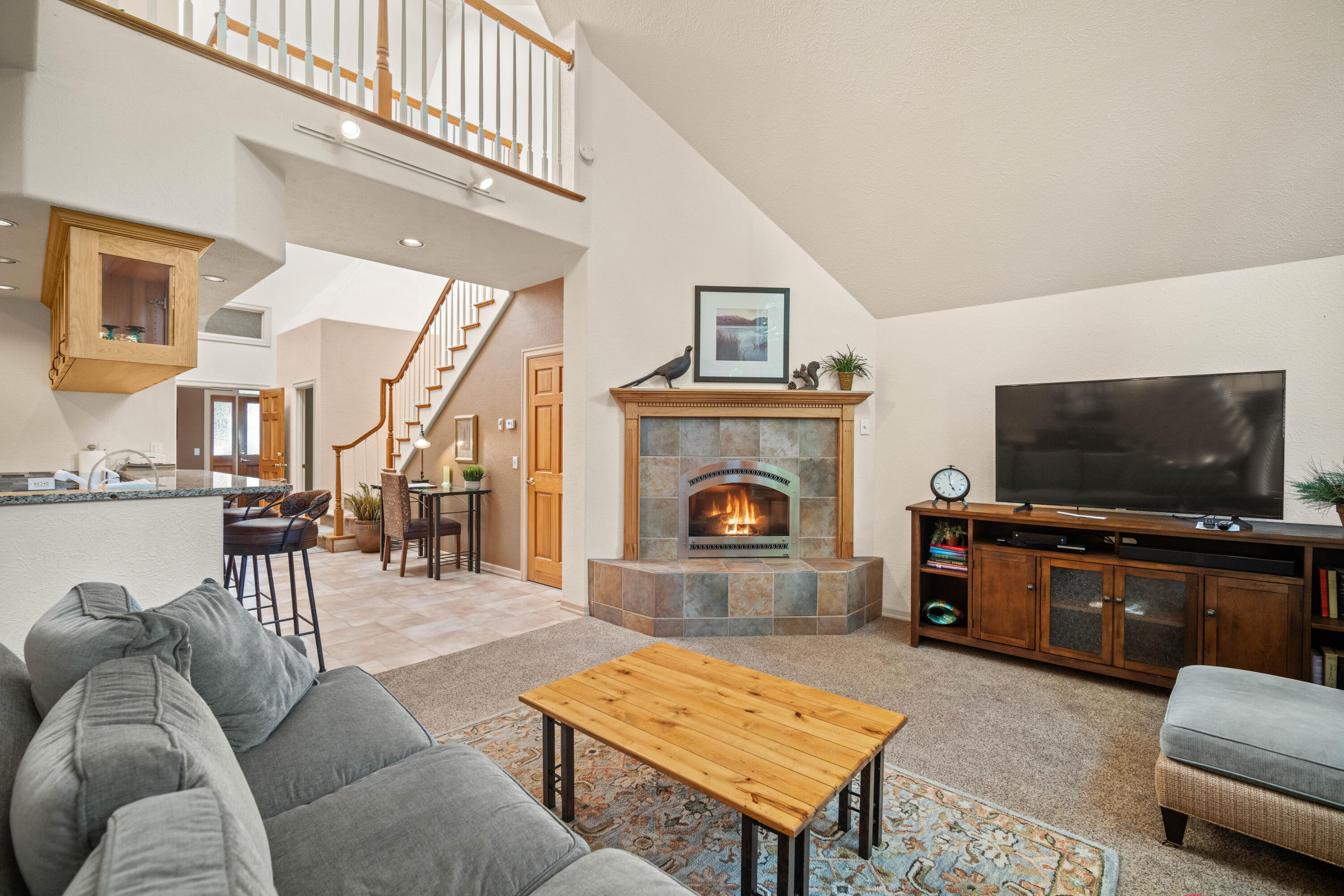 StoneTH - Residential