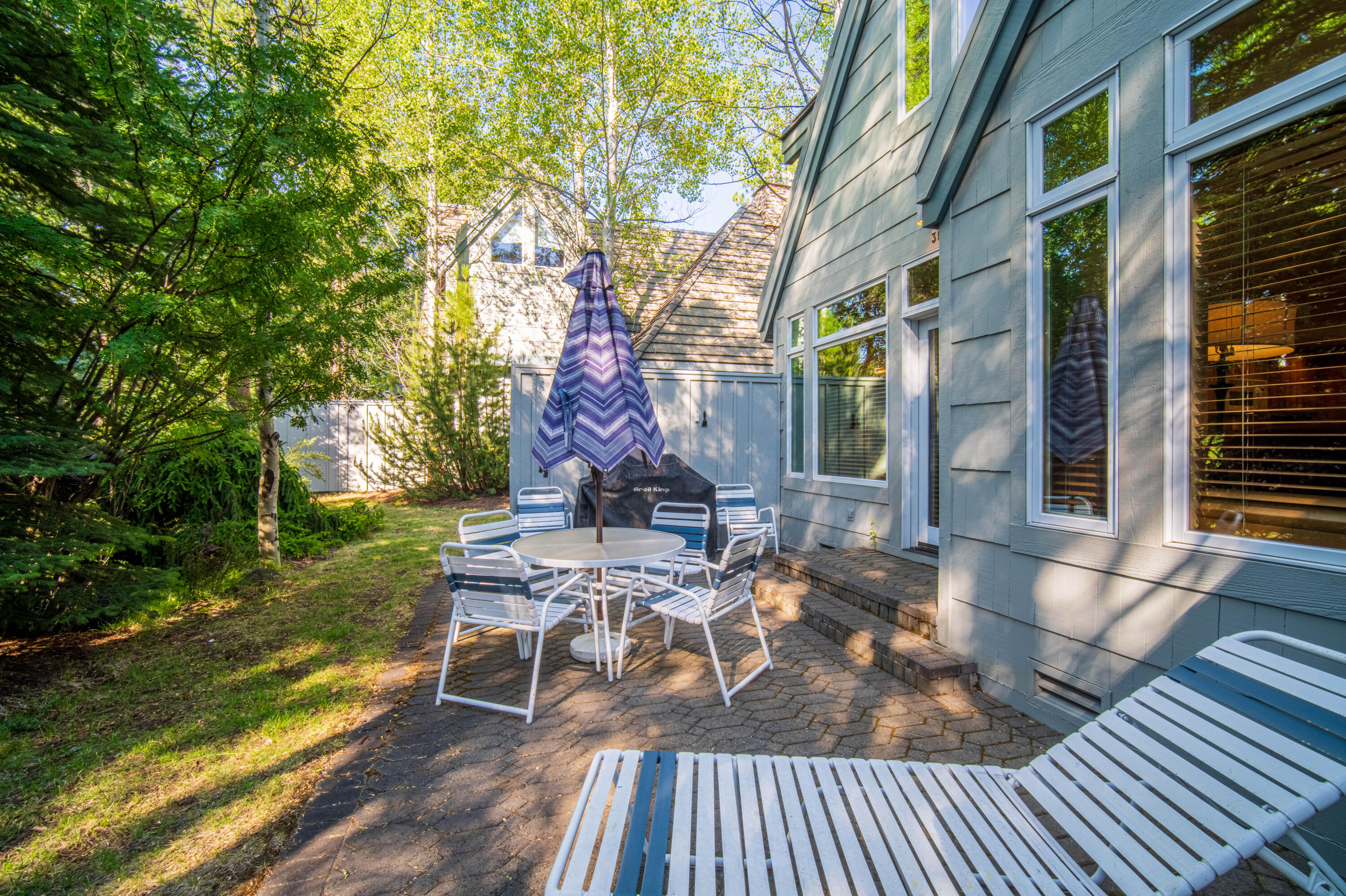 StoneTH - Residential