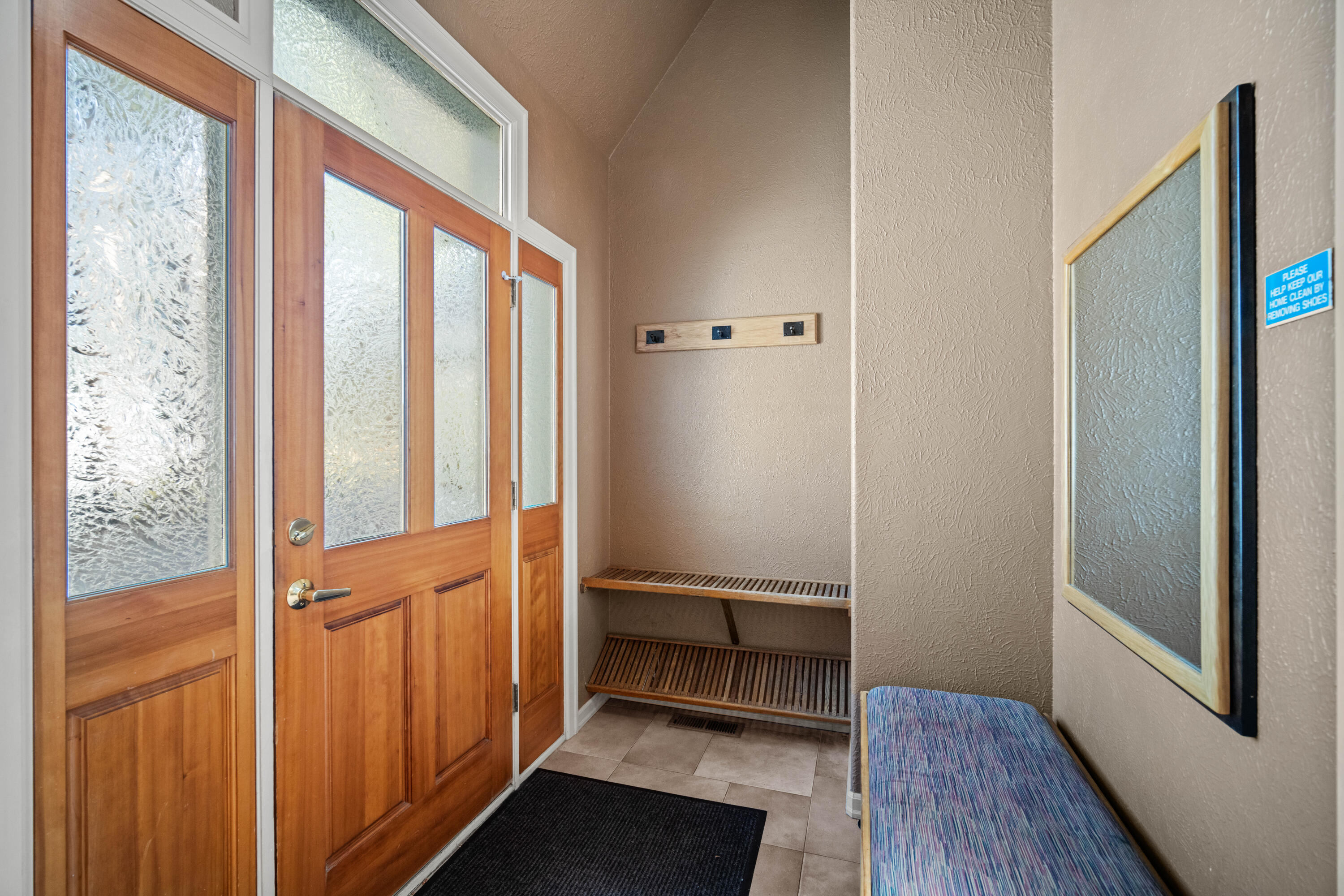 StoneTH - Residential