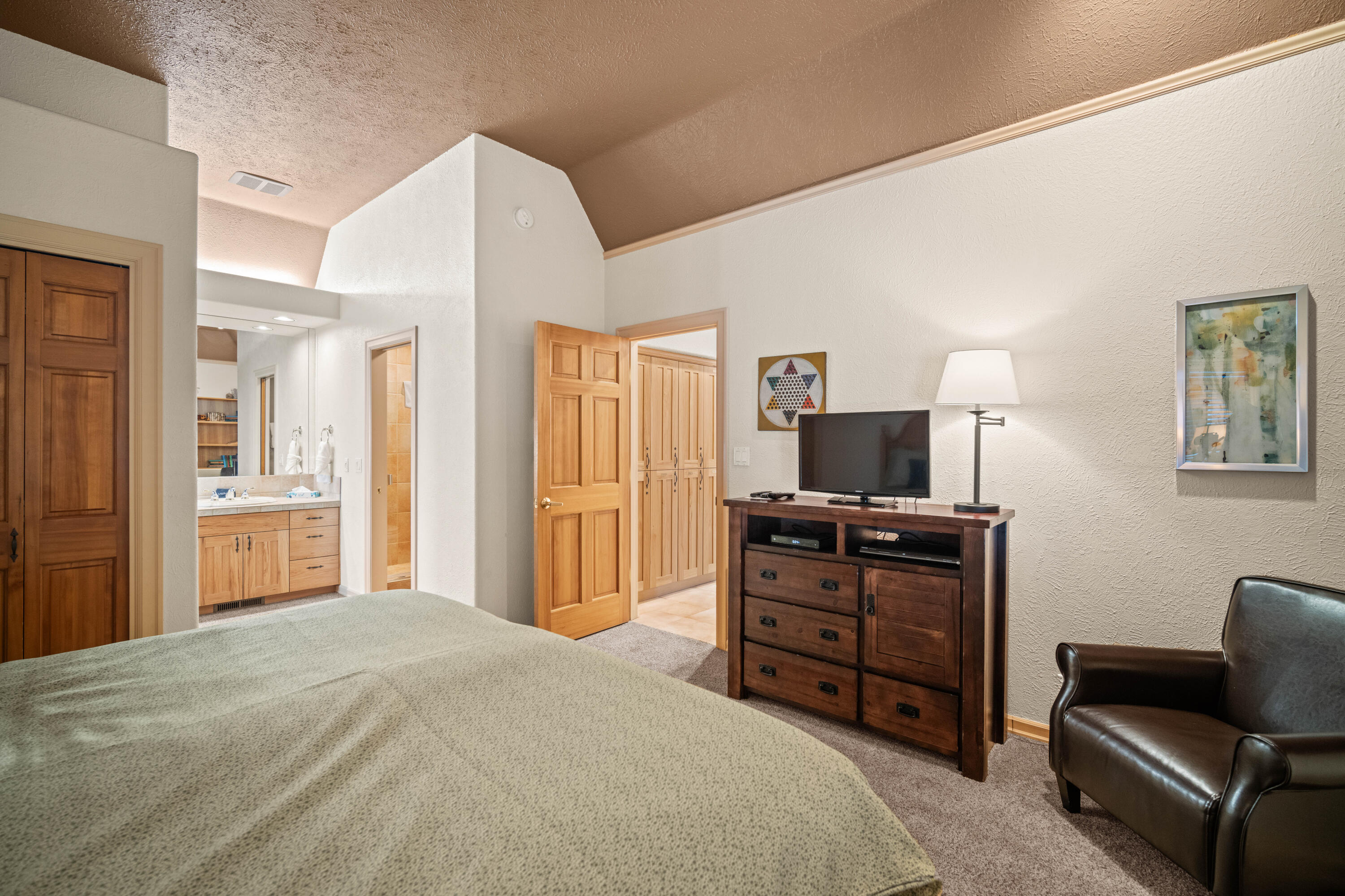 StoneTH - Residential