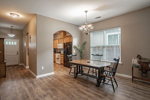 Tiny photo for 7411 Stonefield Drive, White City, OR 97503 (MLS # 220219897)