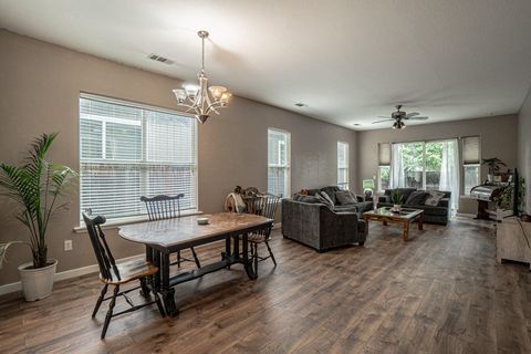 Tiny photo for 7411 Stonefield Drive, White City, OR 97503 (MLS # 220219897)