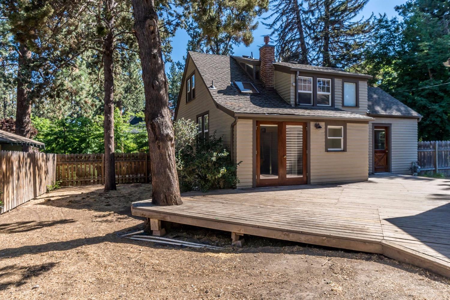 Pinelyn Park - Residential