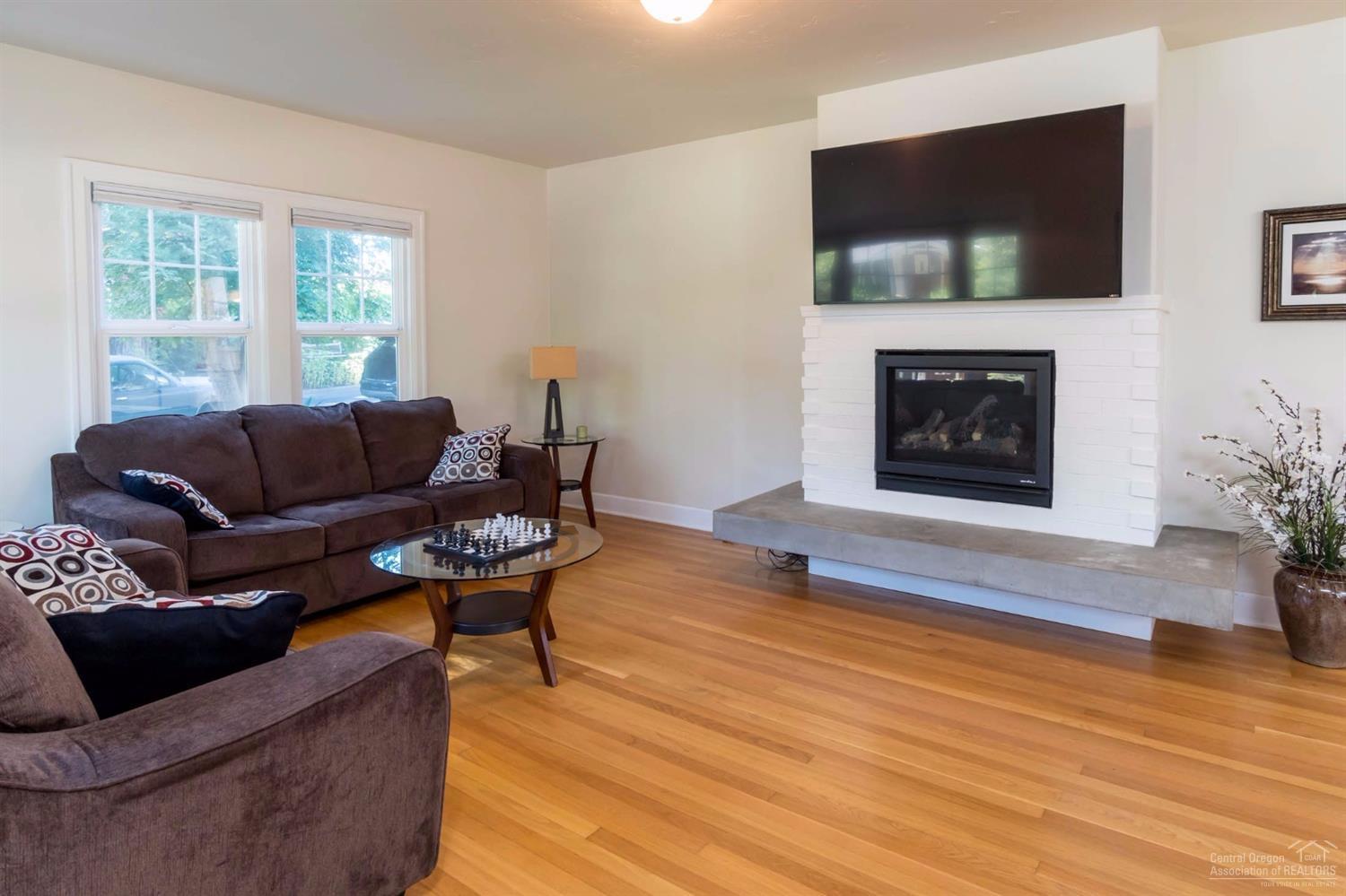 Pinelyn Park - Residential