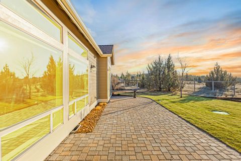 Tiny photo for 2278 NE Hilltop Lane, Madras, OR 97741 (MLS # 220214248)