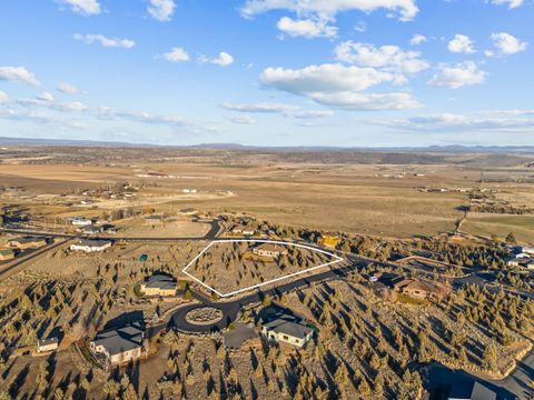 Tiny photo for 2278 NE Hilltop Lane, Madras, OR 97741 (MLS # 220214248)