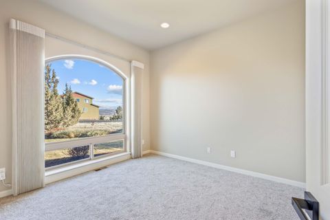 Tiny photo for 2278 NE Hilltop Lane, Madras, OR 97741 (MLS # 220214248)