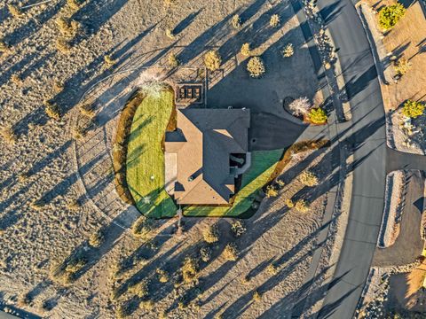 Tiny photo for 2278 NE Hilltop Lane, Madras, OR 97741 (MLS # 220214248)