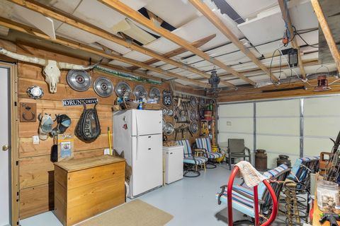Tiny photo for 2057 Checkrein Lane, La Pine, OR 97739 (MLS # 220218053)