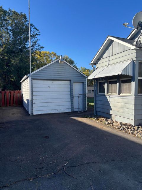 Tiny photo for 4522 Peck Drive, Klamath Falls, OR 97603 (MLS # 220210962)