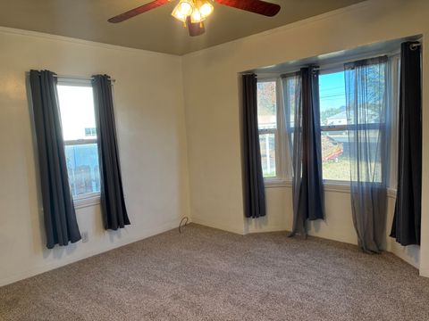 Tiny photo for 4522 Peck Drive, Klamath Falls, OR 97603 (MLS # 220210962)