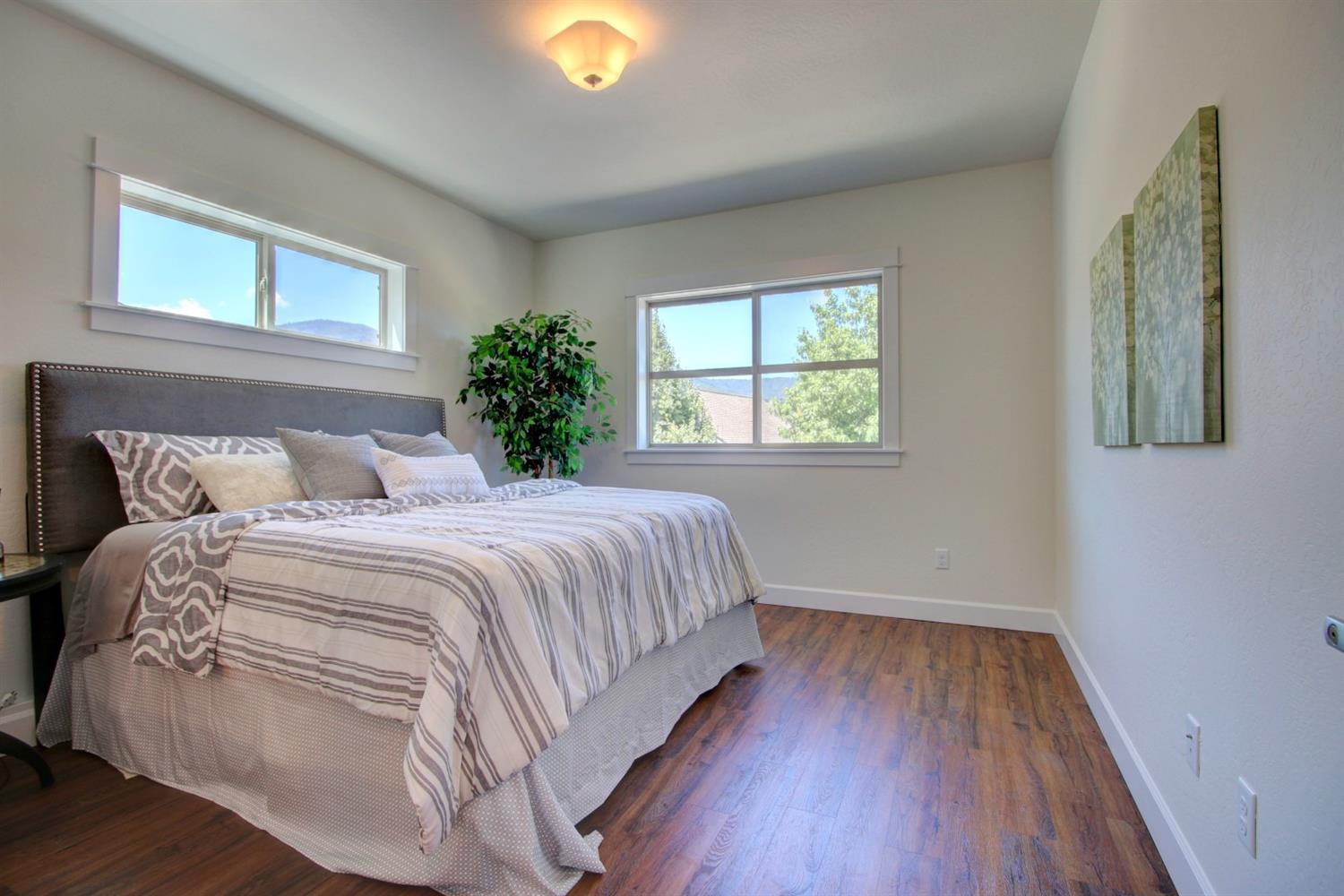 Meadowbrook Park - Residential