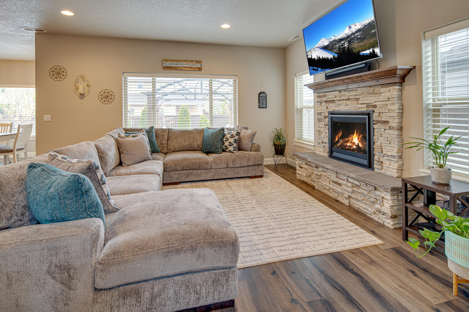 Mirada - Residential