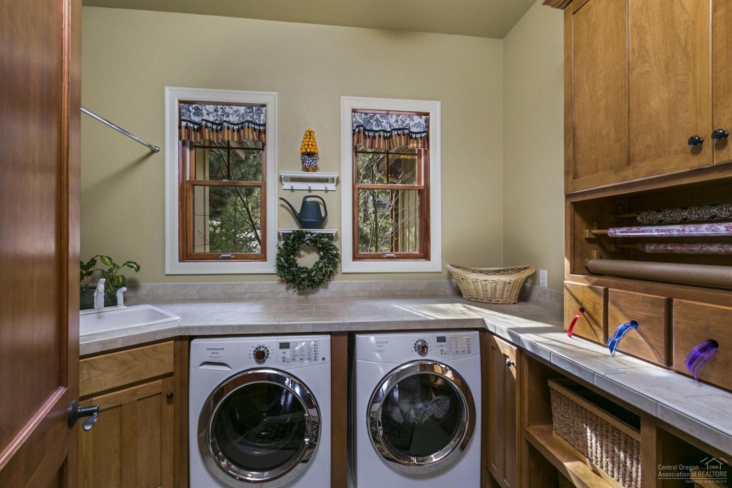 Awbrey Glen - Residential